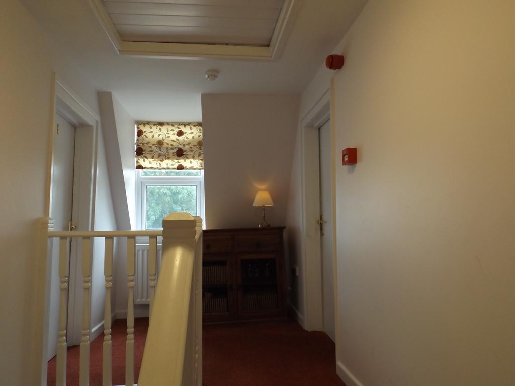 Old Riverview Guest House Earith Екстер'єр фото